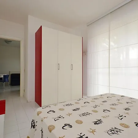 Parco Hemingway דירה *