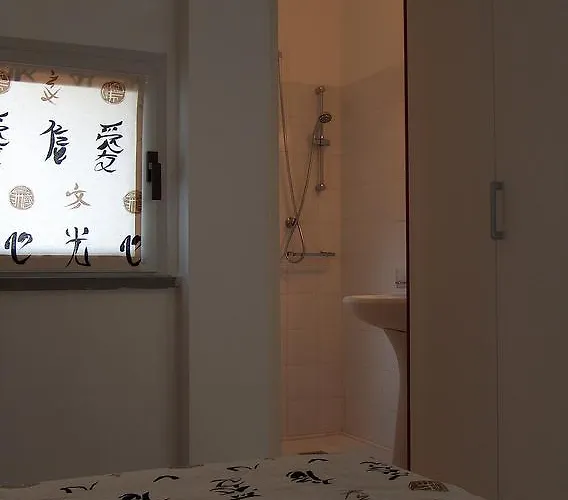 帕尔科海明威公寓 利尼亚诺萨比亚多罗